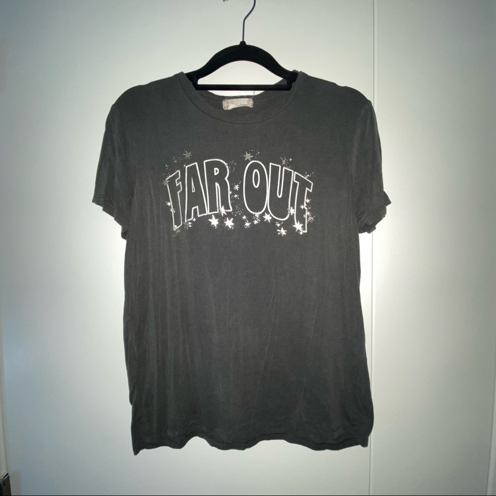 vintage style graphic tee
